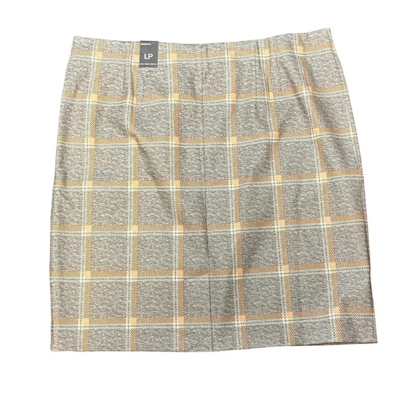 New Amanda+Chelsea Stretch Comfort Waist Plaid Poly Mini Skirt Women's Petite L - Picture 4 of 8